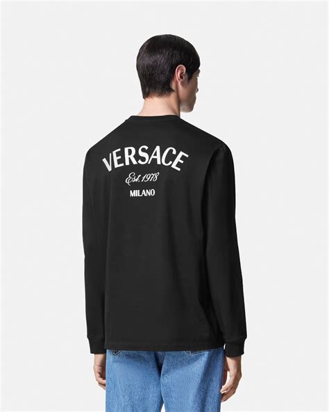 versace via montenapoleone milano|versace milano t shirt.